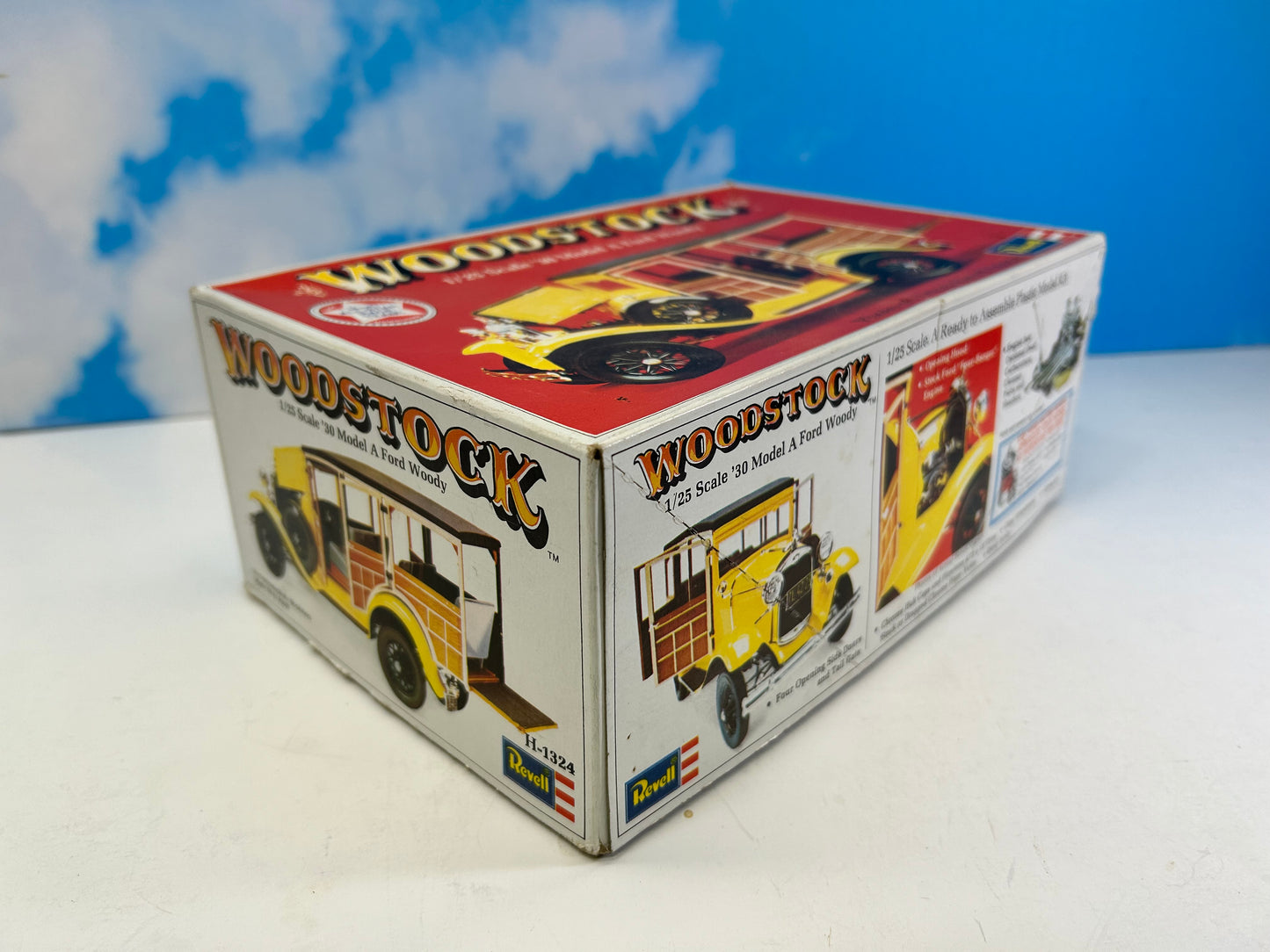 Revell WOODSTOCK - 1930 Ford Model A "Woody"