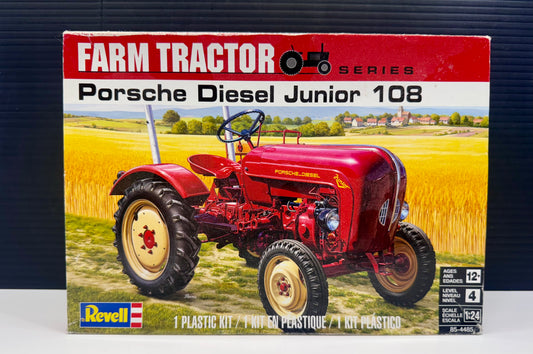 Revell Farm Tractor Porsche Diesel Jr. 108