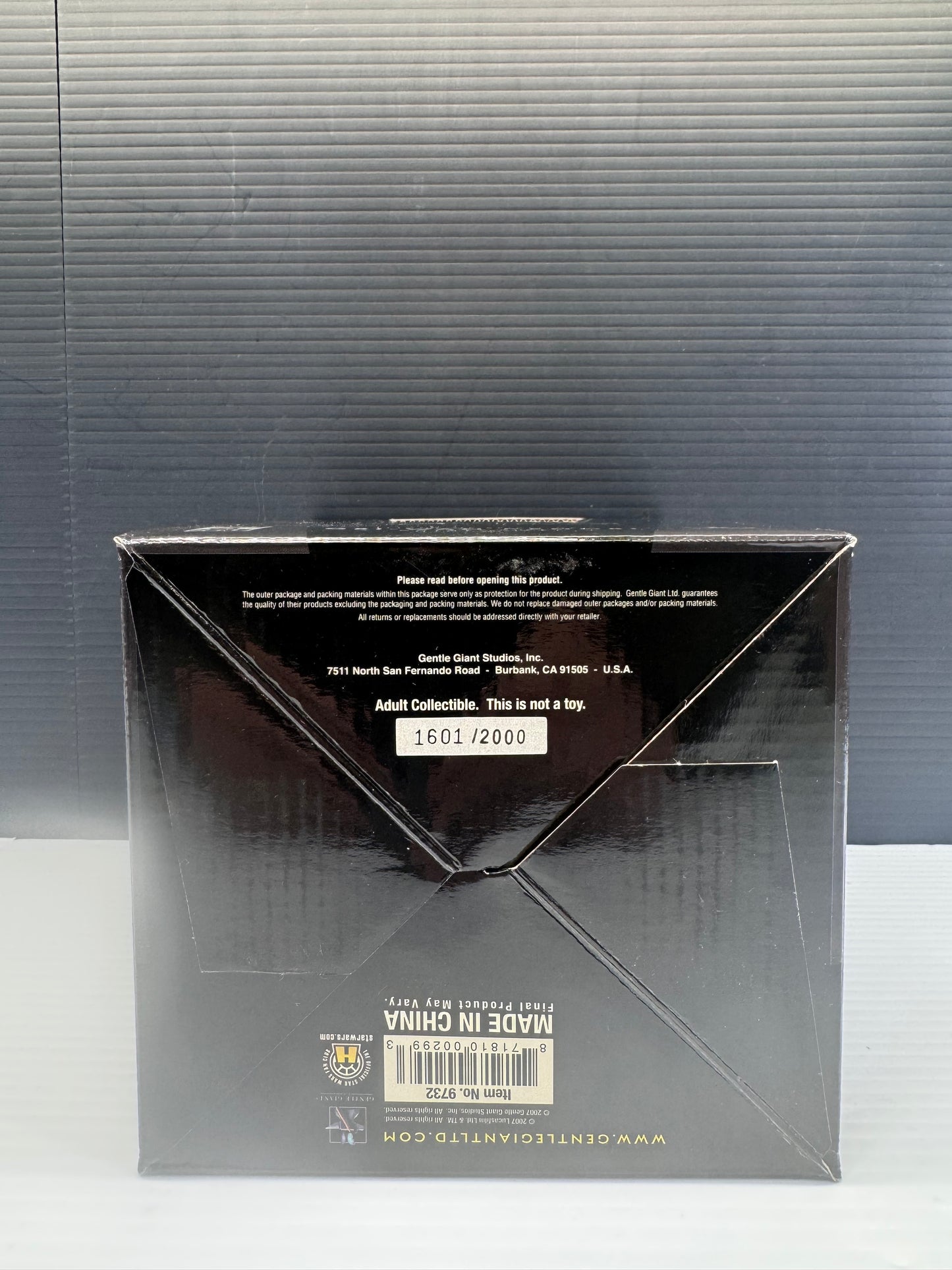 Gentle Giants Light-Up Spirit of Obi-Wan Kenobi Collectable Mini Bust